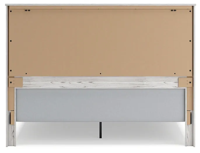 Gerridan King Panel Bed with Mirrored Dresser and Nightstand