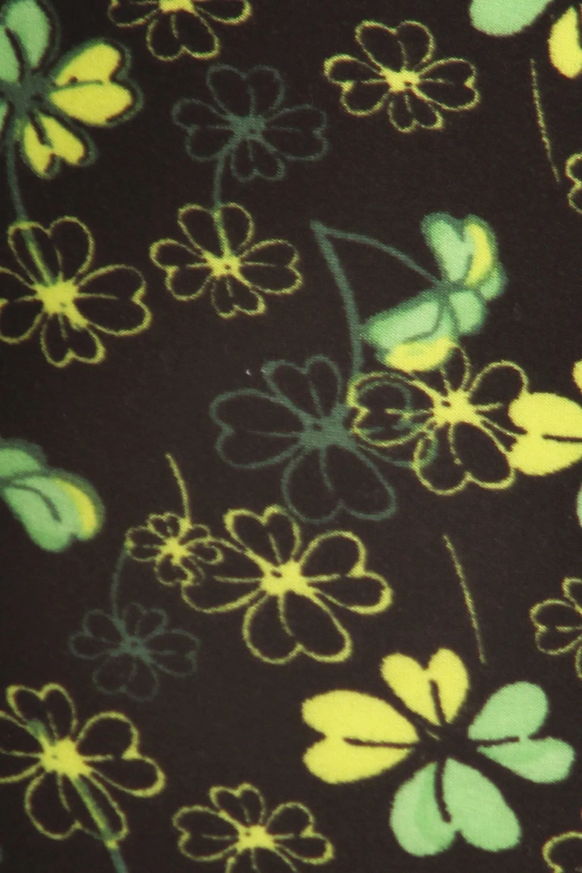 Lucky Clover Curvy Plus Size Leggings -  St. Patrick's Day