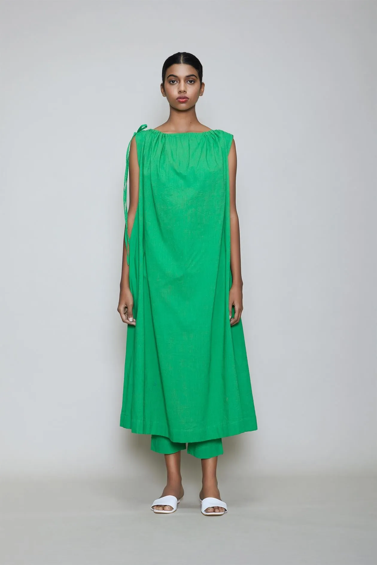 MATI   I   Yupa Aakaar Dress