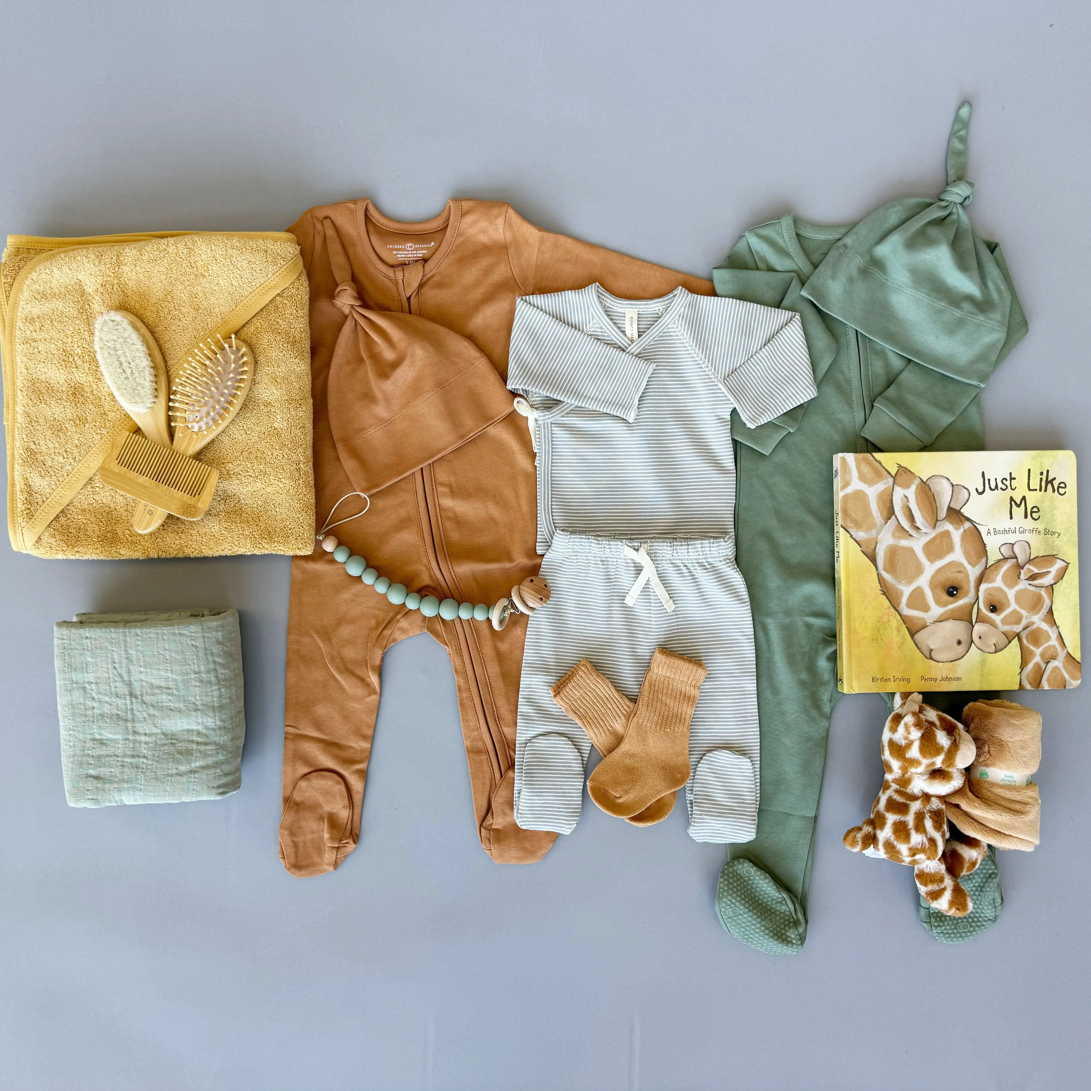 Medium Just Like Me Giraffe Gift Set | Neutral