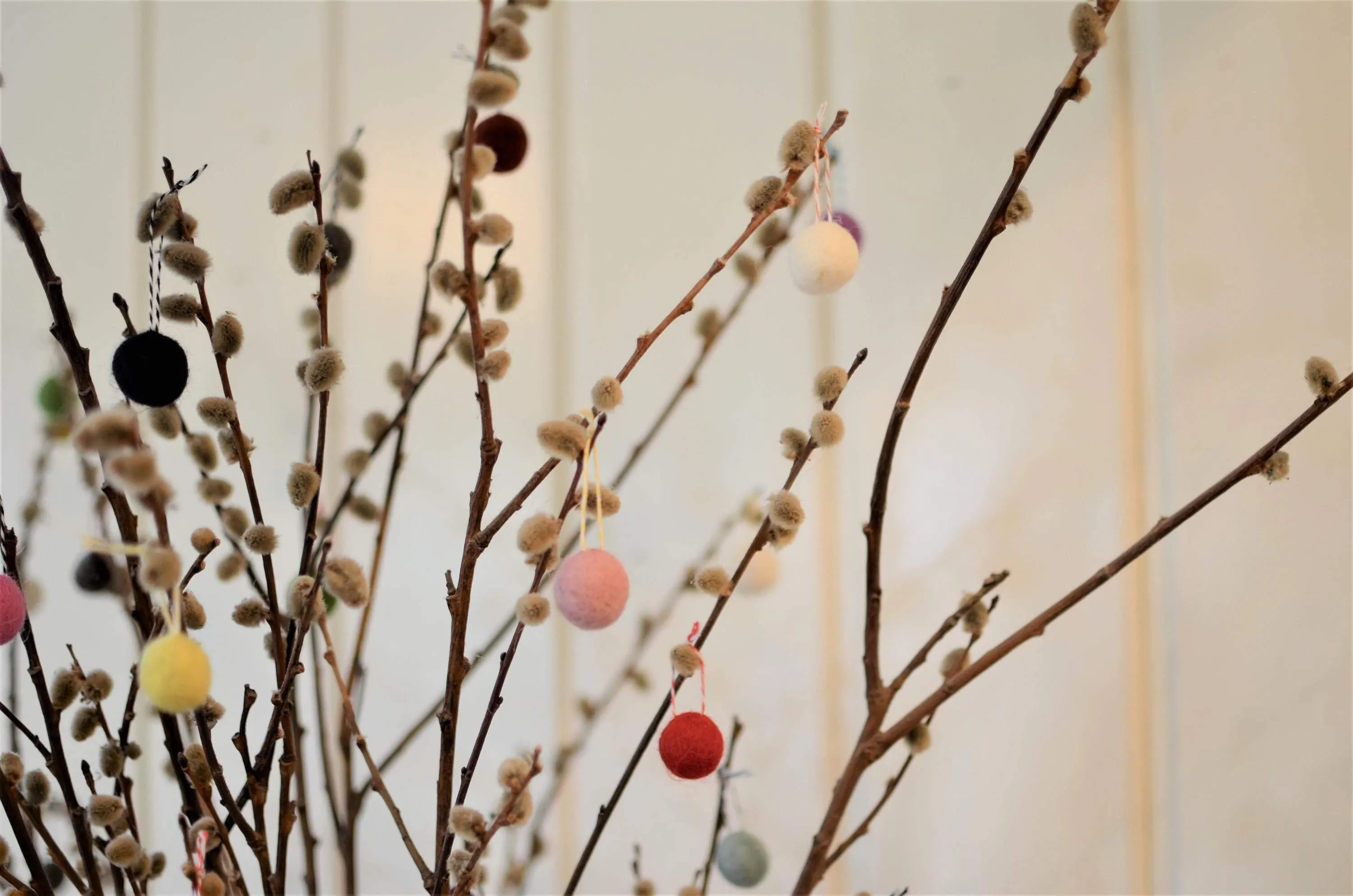 Multi-Color Ornament Sets