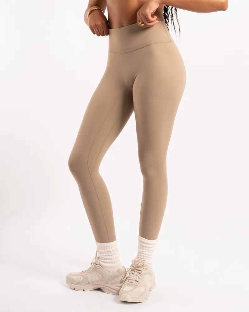 Not Your Basic Leggings - Latte (Invisible Scrunch)