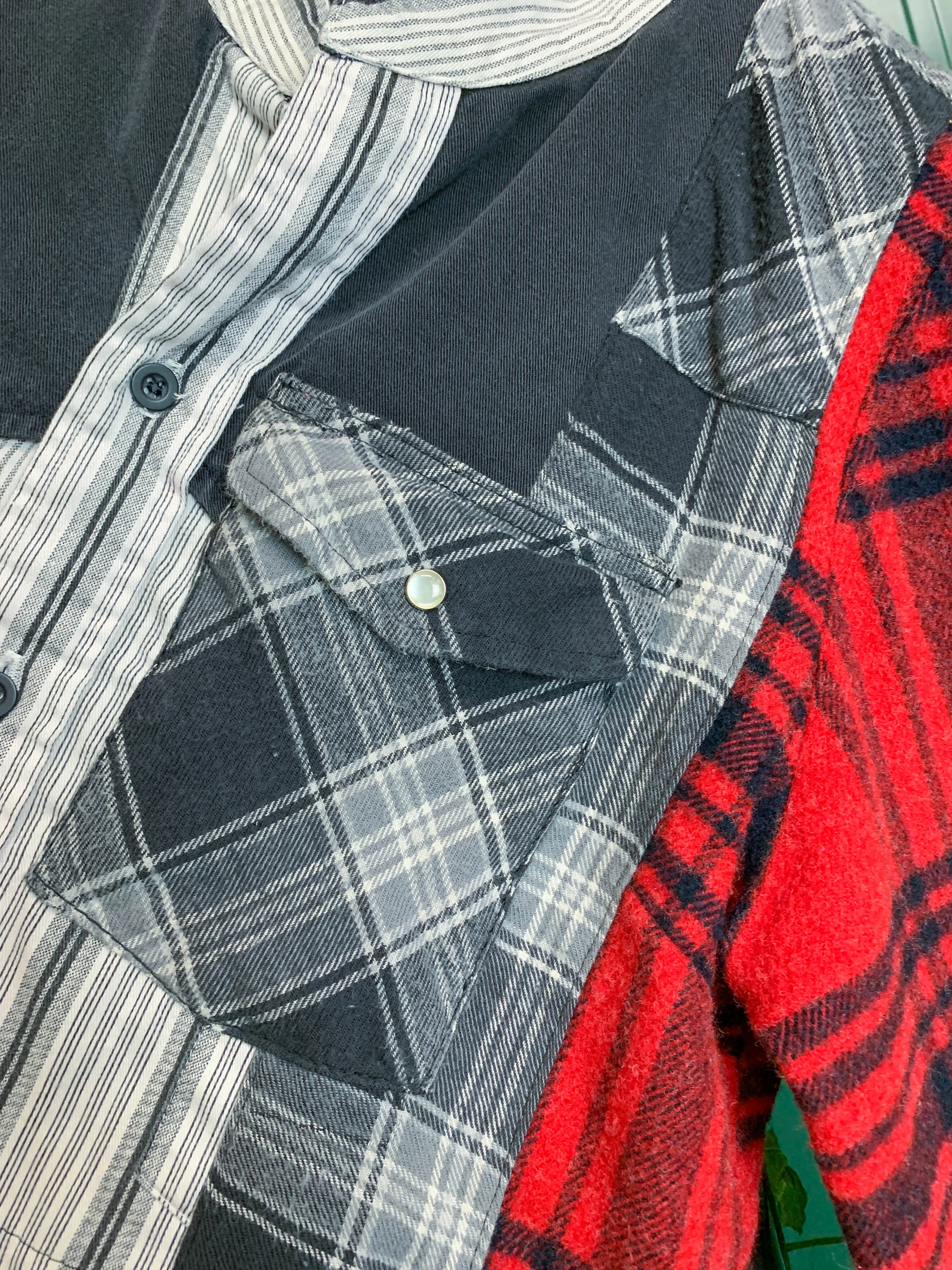 "1 of 1" Patchwork Crop Flannel (S)