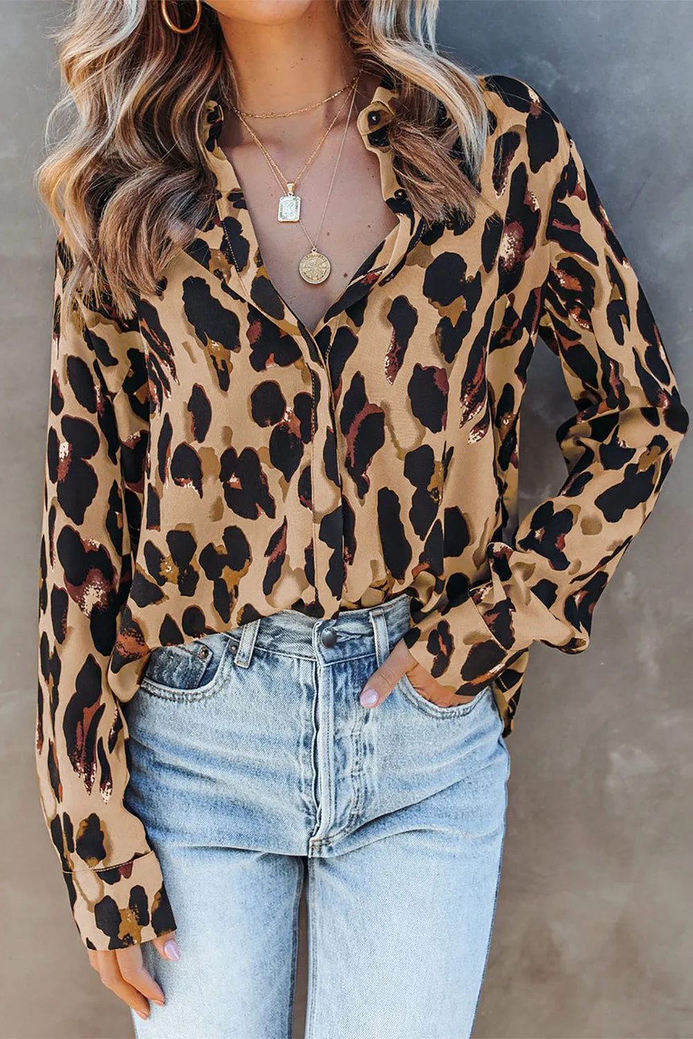 Turn-down Collar Leopard Print Shirt
