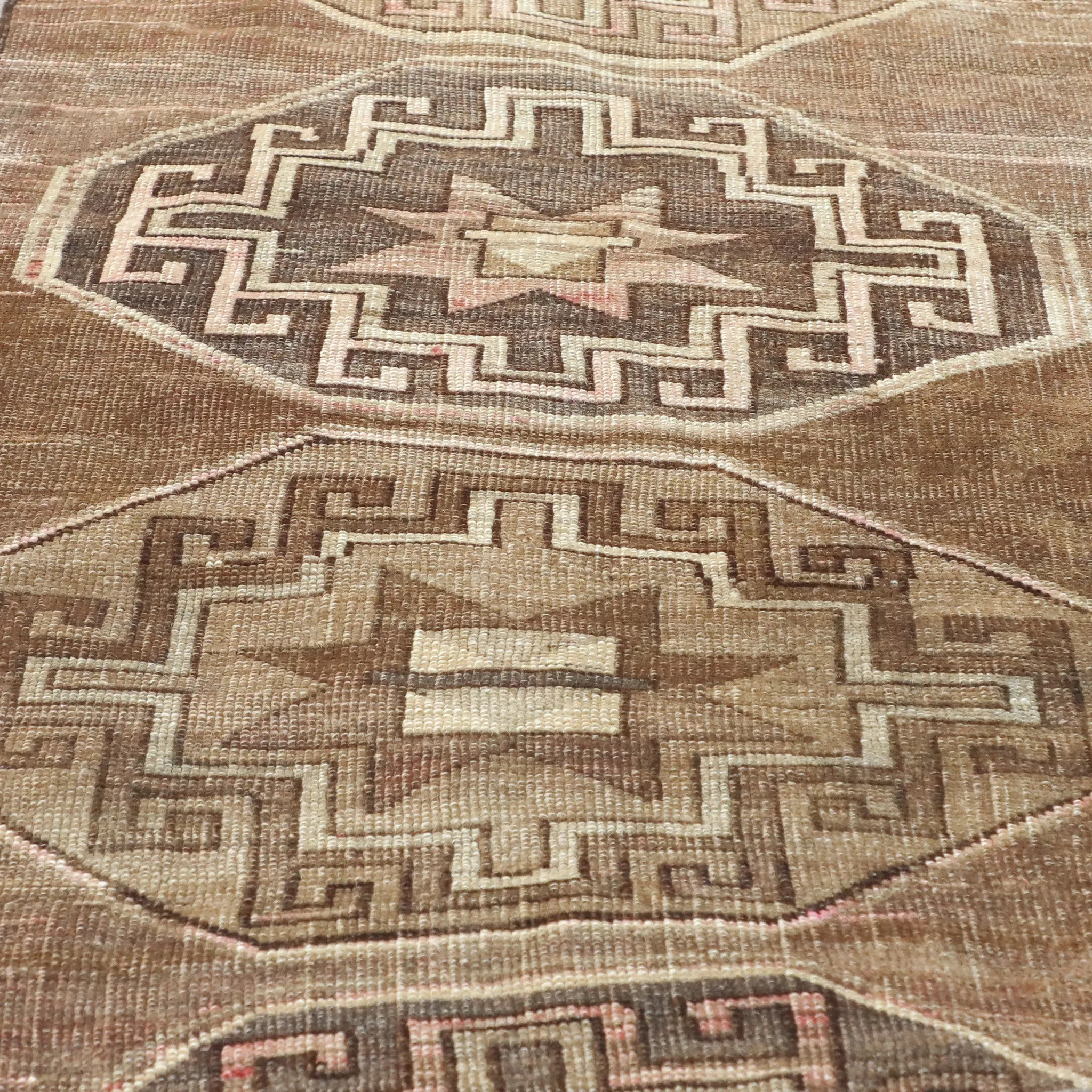 Z298 Handwoven Vintage Rug 2'11x5’8