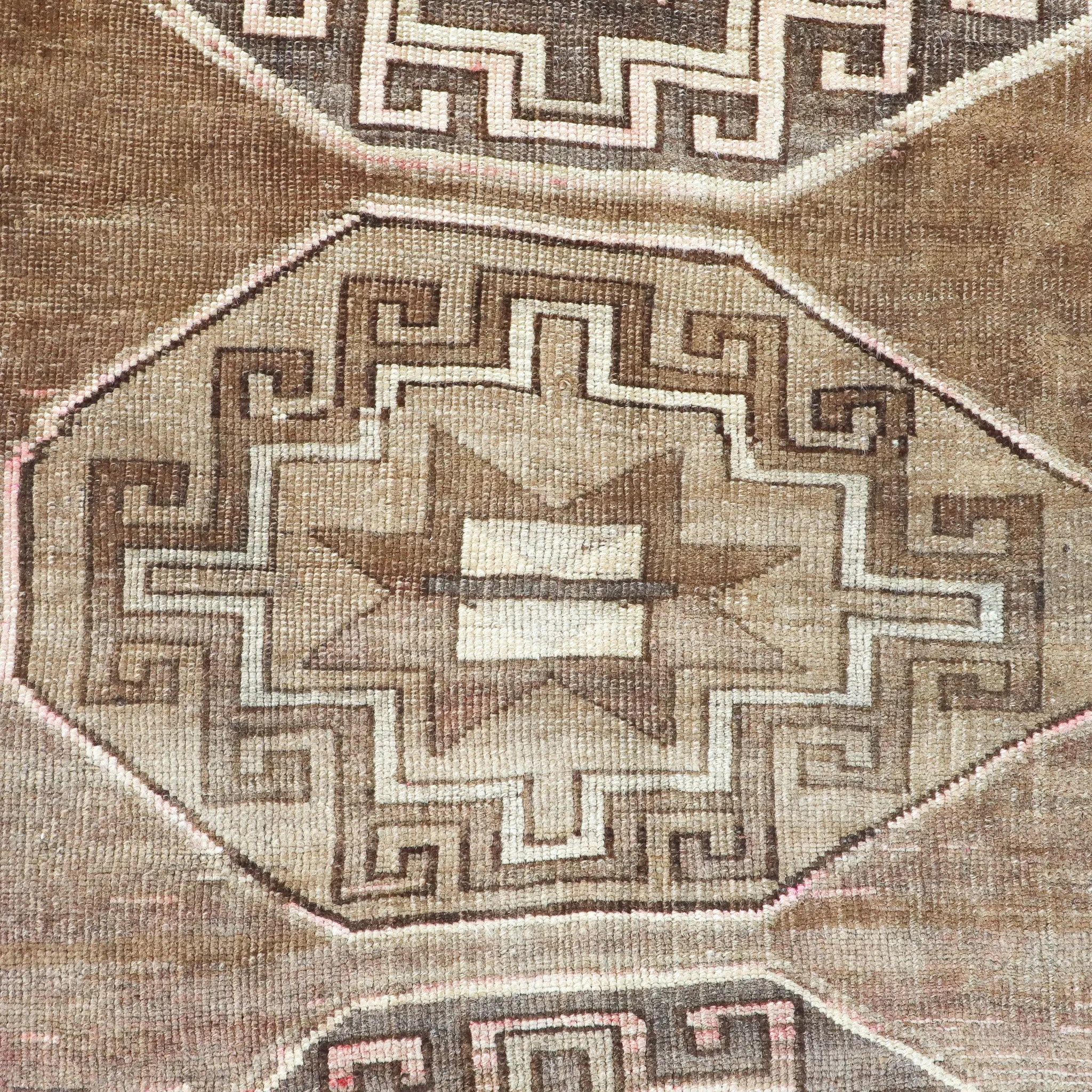 Z298 Handwoven Vintage Rug 2'11x5’8