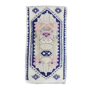 ZM135 Handwoven Vintage Rug 1’5x2'7